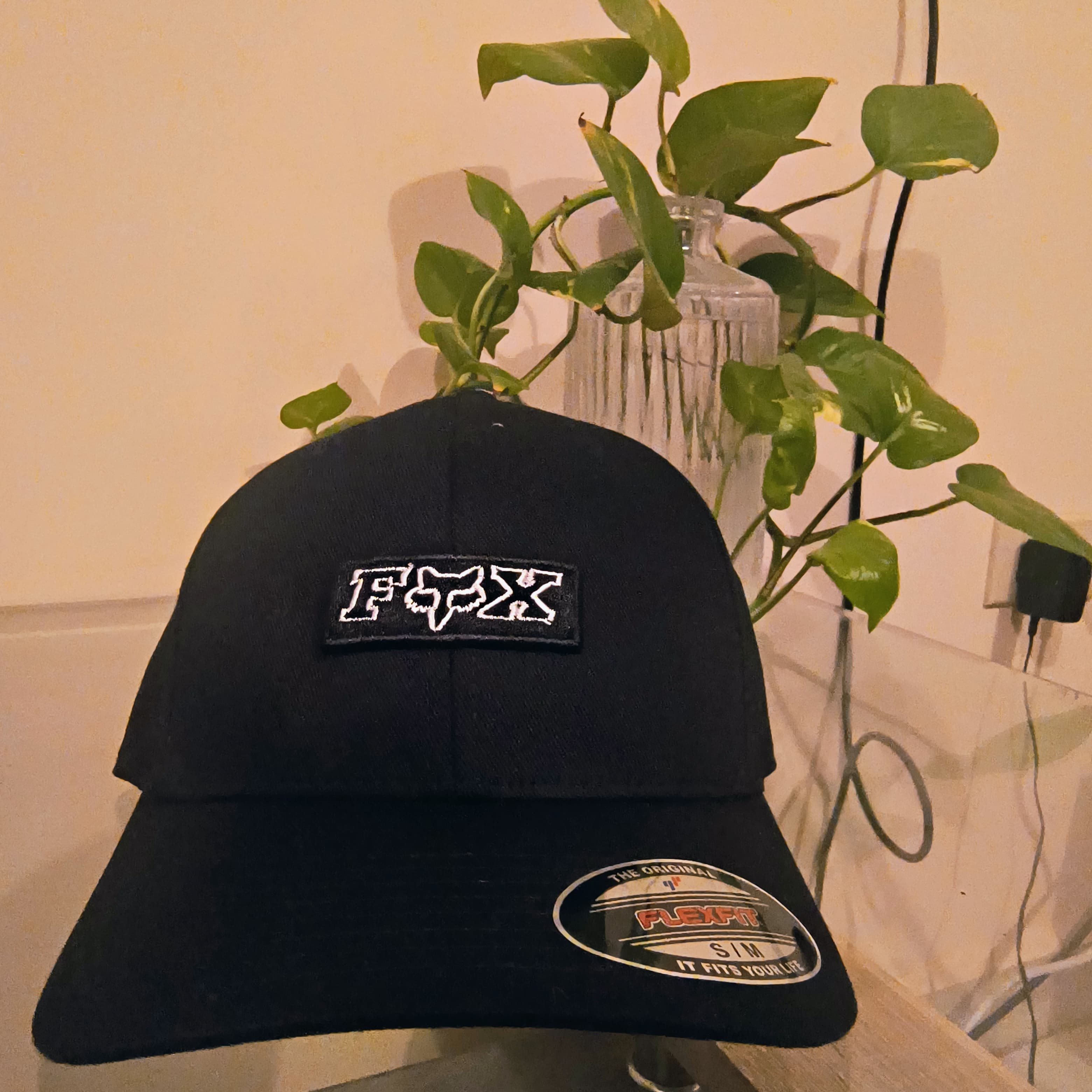 Gorra Fox Racing Flexfit negra